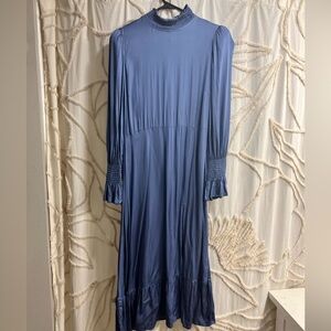 Elegant Blue Midi Long Sleeve Dress